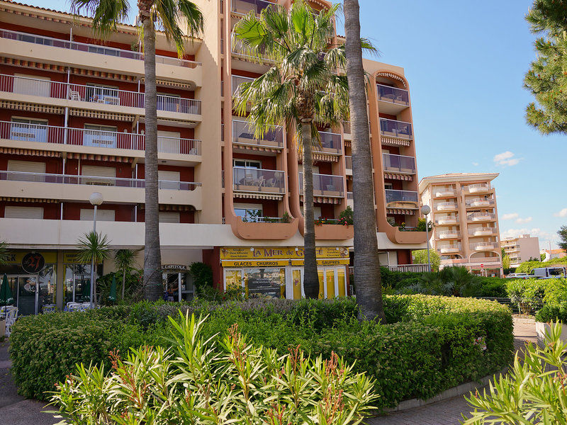 Apartment Le Capitole.7 Fréjus Εξωτερικό φωτογραφία