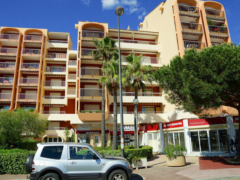 Apartment Le Capitole.7 Fréjus Εξωτερικό φωτογραφία